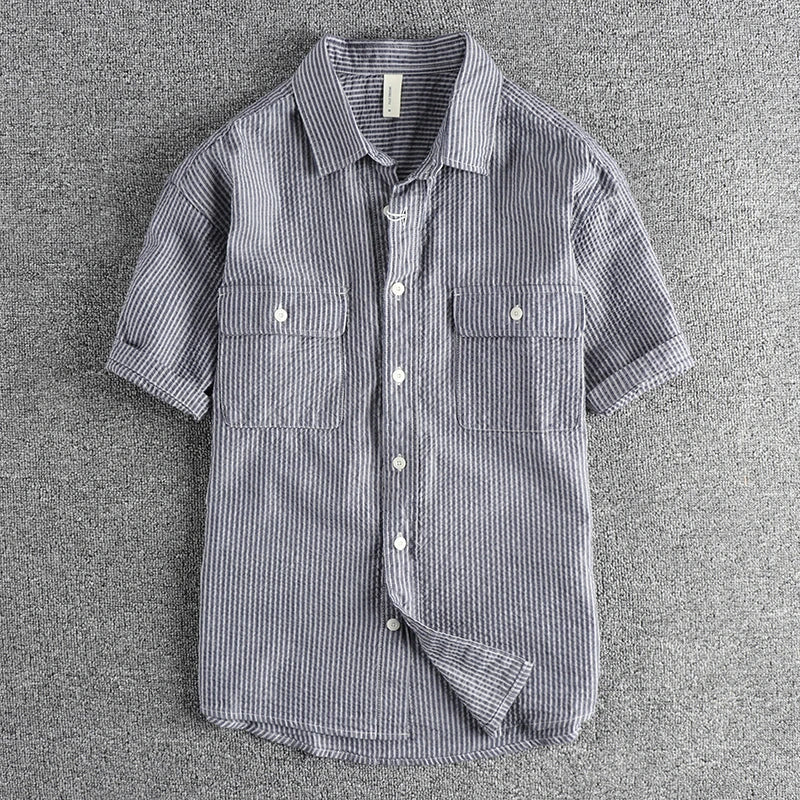 Short-sleeved shirt for men